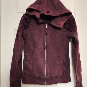 Lululemon Jacket Women sz.4 Velvet Scuba Hoodie Zip Floral Flock Purple Athletic